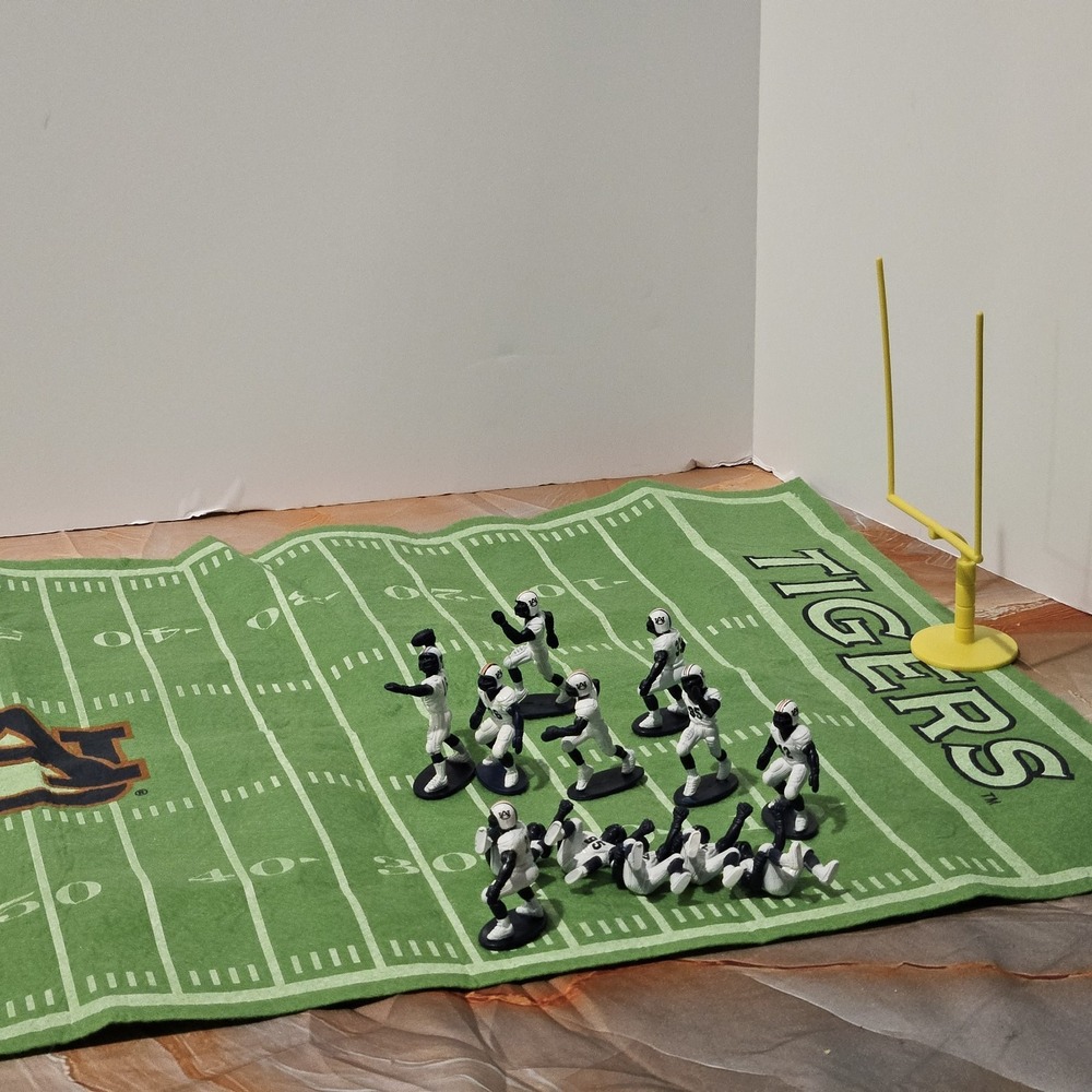 Auburn Tigers Football Guys Playset 26 Players Complete Set Kaskey Kids - Picture 5 of 16